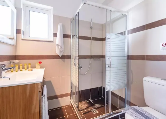 Blue View * Tsoukaládhes