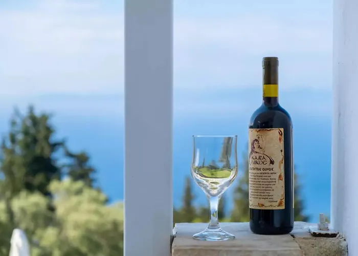 Blue View 公寓 Tsoukaládhes