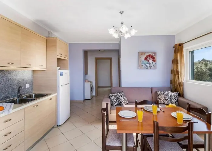 Blue View 公寓 Tsoukaládhes