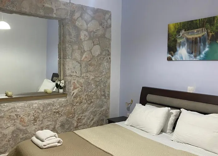 Blue View * Tsoukaládhes