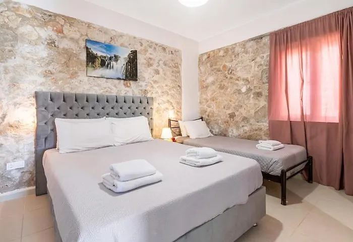 Blue View * Tsoukaládhes